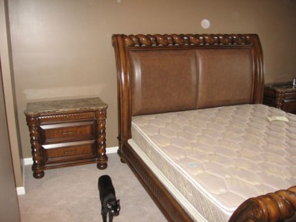 bedroom1.jpg
